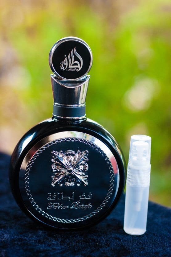 FAKHAR SILVER BY LATTAFA 5ML SAMPLE - Tega Scents