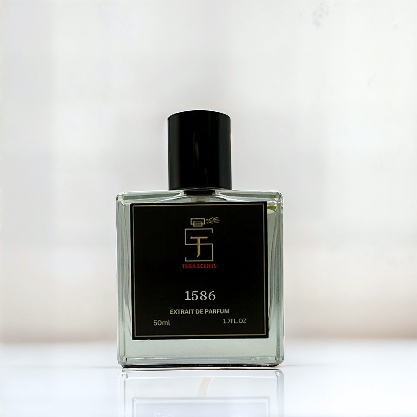 1586 Extrait De Parfum