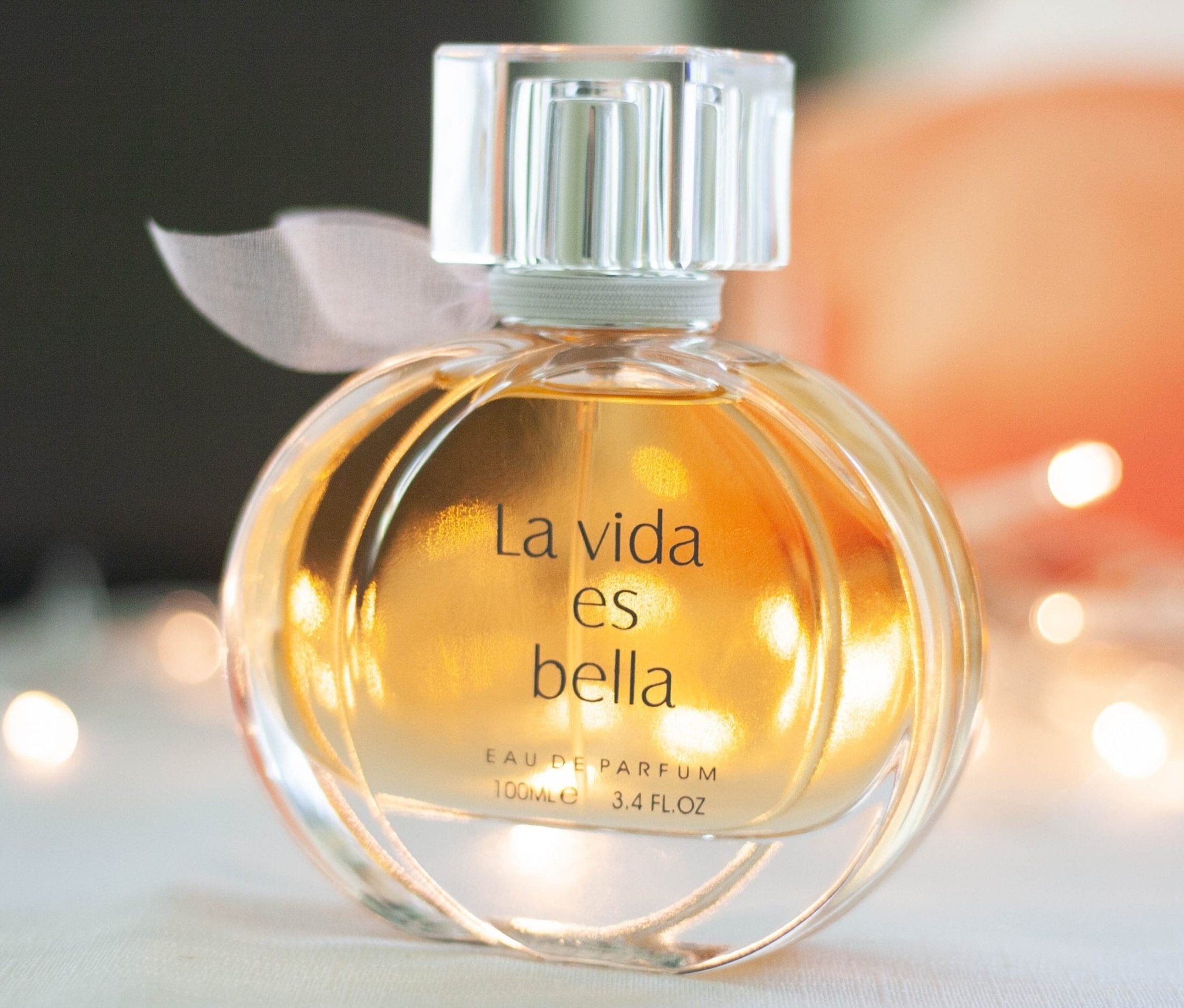 LA VIDA ES BELLA 100ML BY FRAGRANCE WORLD - Tega Scents